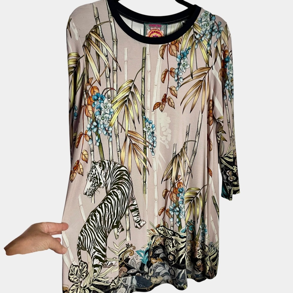 Johnny Was Womens Shining Bright Jungle Print Tunic‎ Top Size M 3/4 Sleeve Knit